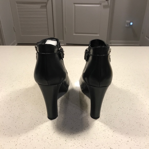 Ralph Lauren Maleah boots - Picture 3 of 7